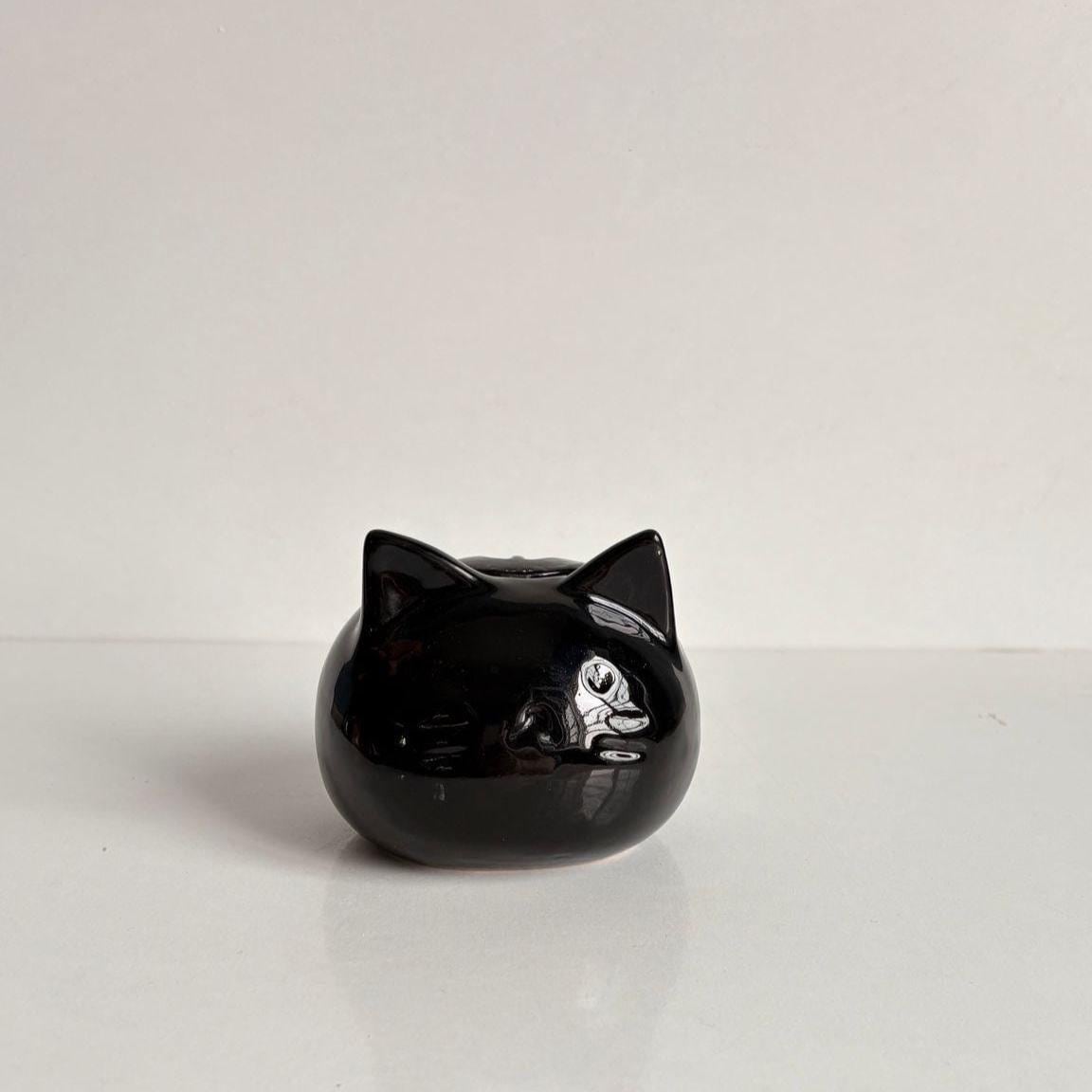 Black Ceramic Cat Urn – Mini Pet Urn, Keepsake Urn for Ashes, Rainbow Bridge Memorial