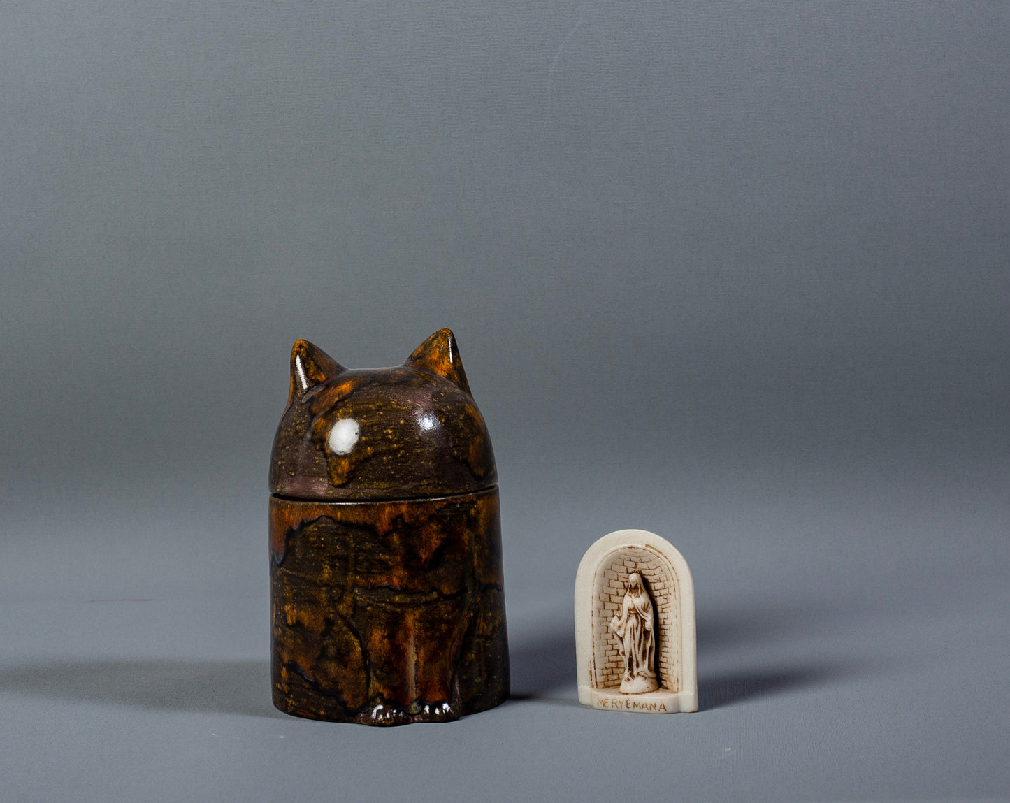 Handmade Ceramic Pet Urn Cat | Custom Cat Urn for Ashes | Small Memorial Urn | Katzenurne, urna para gato, urna gatto, katten urn, katteur