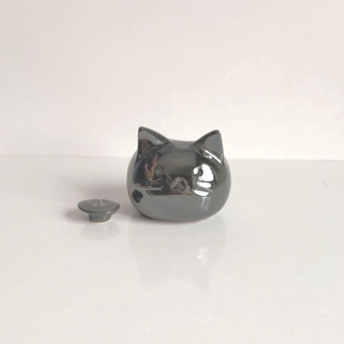 Metalic Green Mini Urn for Cat Ashes | Ceramic Pet Urn | Memorial Keepsake | Katzenurne | Urna Para Gato | Urna Gatto | Katten Urn | Katteur