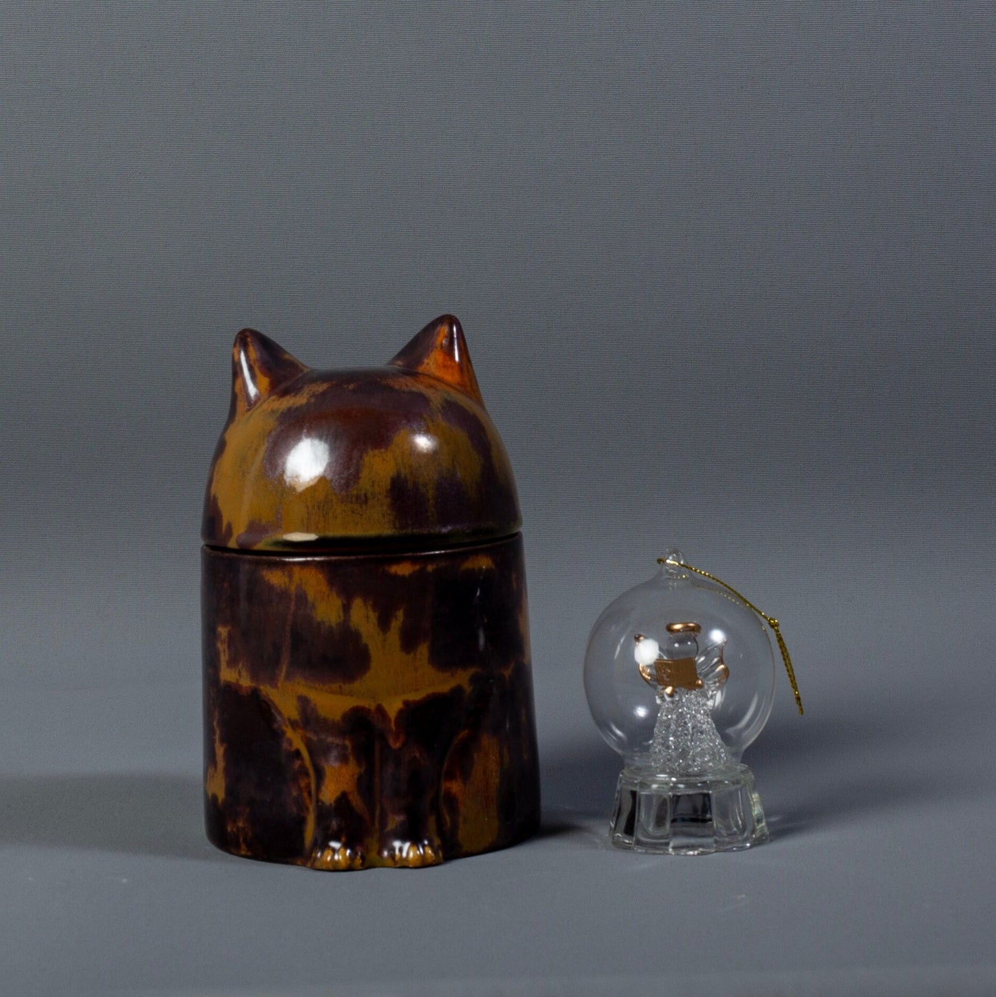 Handmade Ceramic Cat Cremation Urn: Pet Memorial Ash Urn